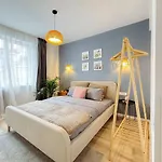 Apartamento Grace - Old Town I Free Street Parking I Balcony